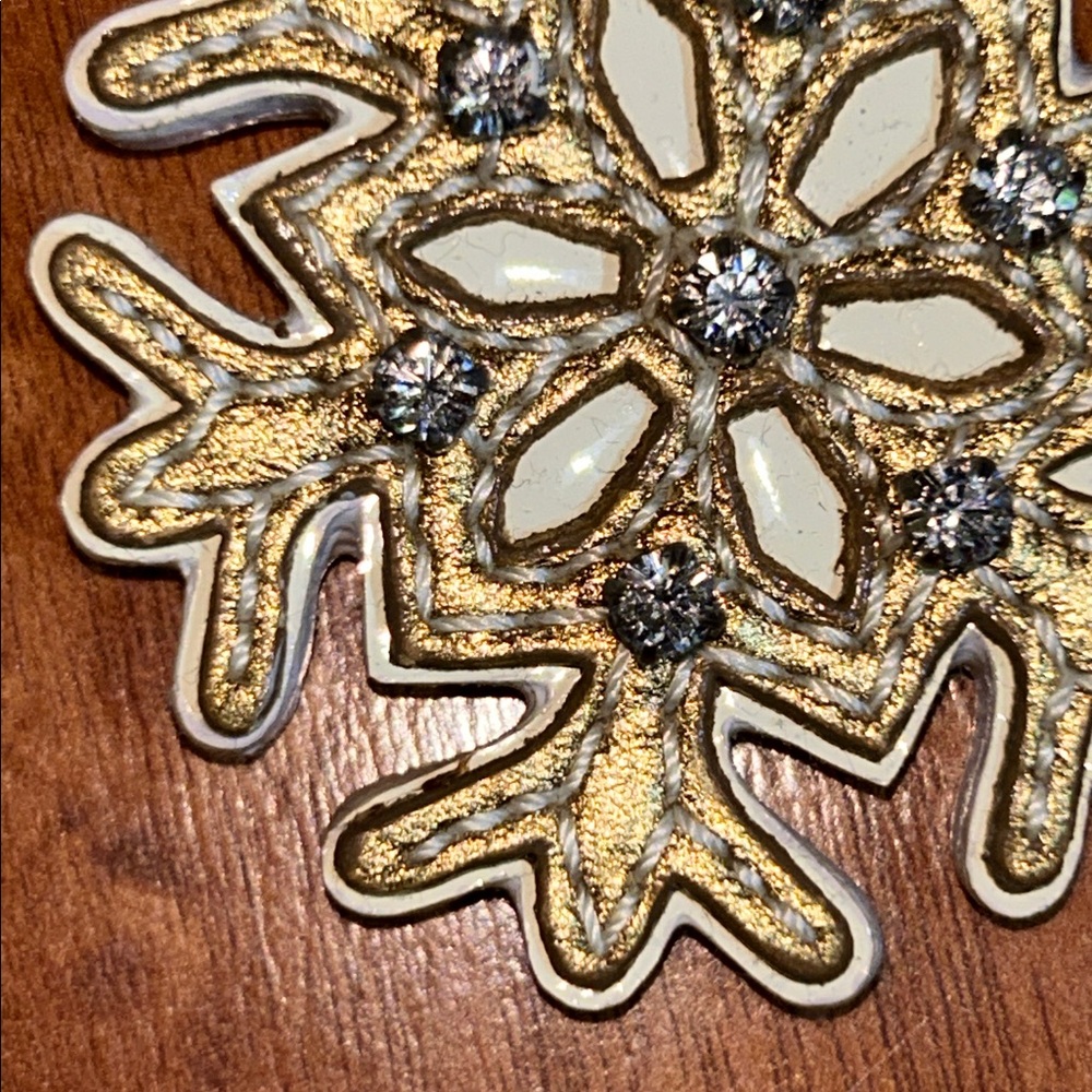 Coach Snowflake ❄️ Leather Keychain Bag Charm - Picture 9 of 15